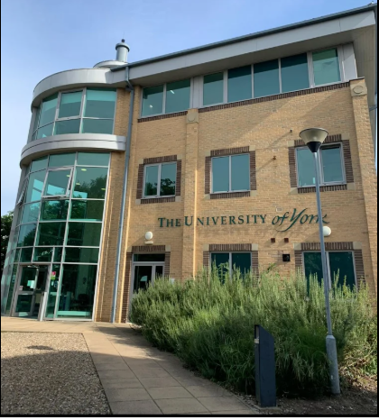 
	University of York GREAT Scholarship in UK 
