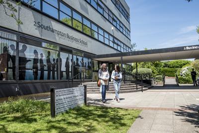 
	 2025 Southampton Business School MBA International Scholarship 

	 

